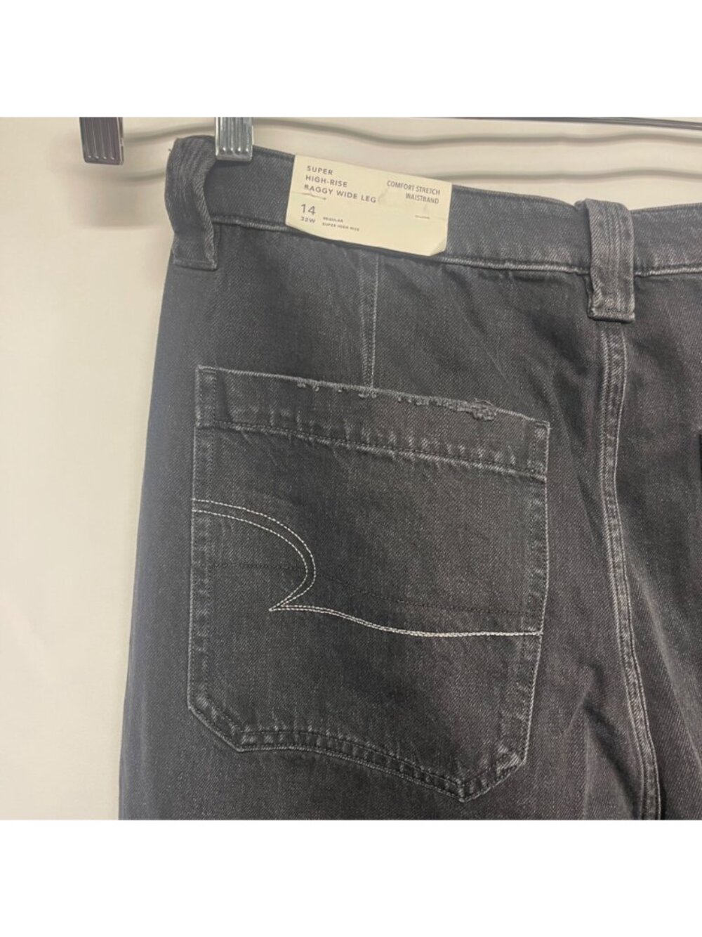 American Eagle Super High Rise Baggy Wide Leg Women’s Black Jeans Reg 14 (36x32) - Picture 11 of 12